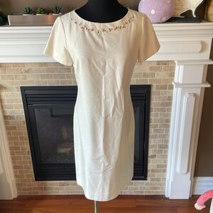 Talbots vintage Elegant White silk Embroidered Dress size 2P*****